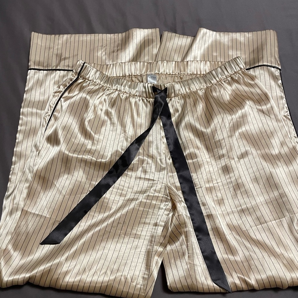 LAZENSA solid Satin - Picture 2 of 4
